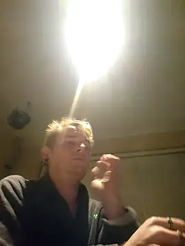 piercingpik online show from 28, 10, 2025