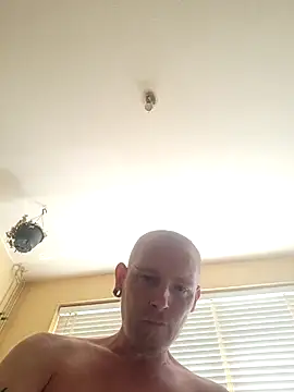 piercingpik online show from 3, 6, 2026
