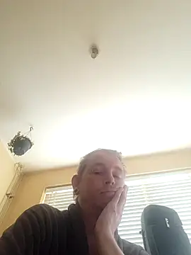 piercingpik online show from 2, 4, 2026