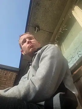 piercingpik online show from 9, 3, 2026