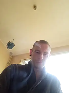 piercingpik online show from 8, 1, 2026