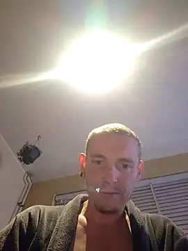 piercingpik online show from 5, 1, 2026