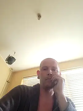piercingpik online show from 4, 6, 2026