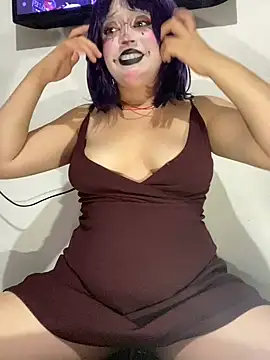 Lucy YupiSweet online show from 4, 6, 2026