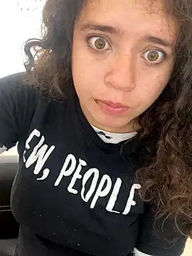 Lucy YupiSweet online show from 16, 11, 2025