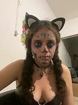 Lucy YupiSweet online show from 1, 11, 2025