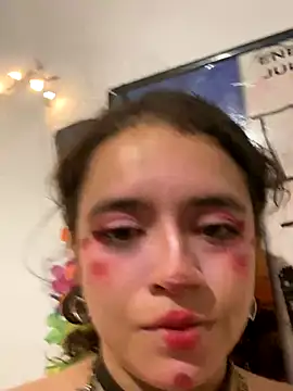 Lucy YupiSweet online show from 2, 11, 2025