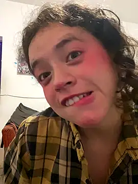 Lucy YupiSweet online show from 31, 10, 2025