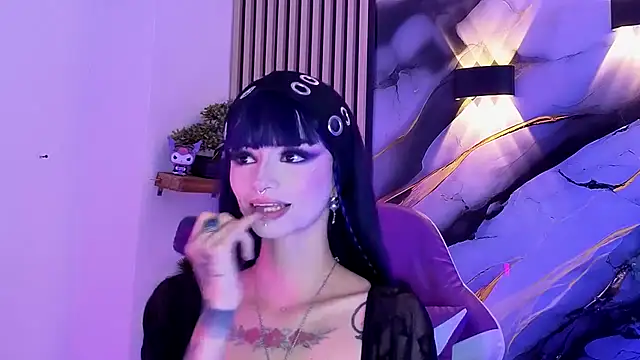 chloe jacksonn online show from 14, 7, 2026