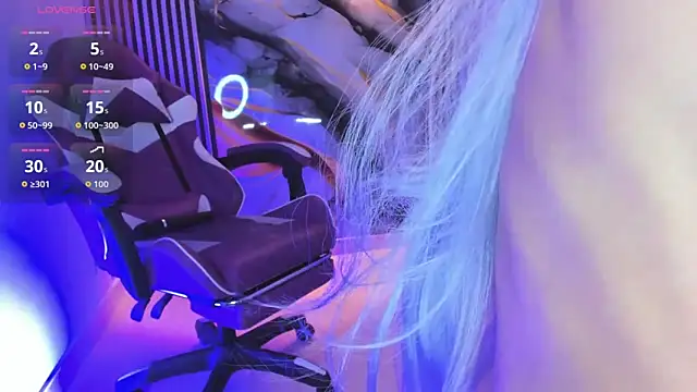 chloe jacksonn online show from 9, 4, 2026