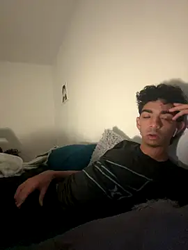 Snapshot of Ryan_12xX chatting on 13, 9, 2025 Ryan 12xX online show from 13, 9, 2025