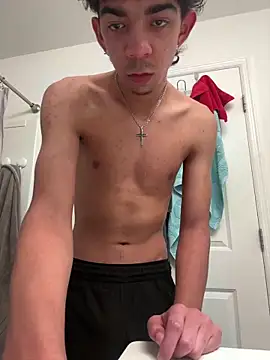 Snapshot of Ryan_12xX chatting on 14, 11, 2025 Ryan 12xX online show from 14, 11, 2025