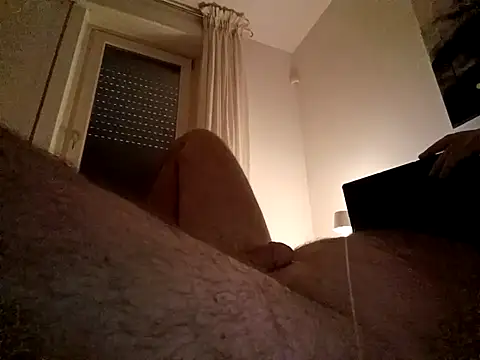 Snapshot of Io125 chatting on 6, 5, 2026 Io125 online show from 6, 5, 2026