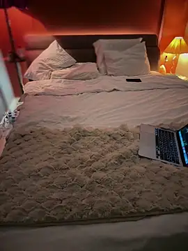 Ofcourseoneday online show from 9, 2, 2026