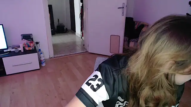 Aliens4twenty online show from 28, 10, 2025