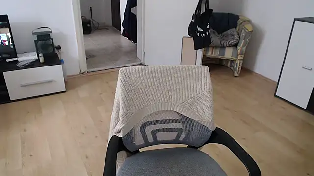 Aliens4twenty online show from 9, 10, 2025