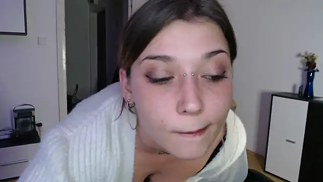 Aliens4twenty online show from 4, 10, 2025