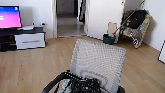 Aliens4twenty online show from 16, 9, 2025