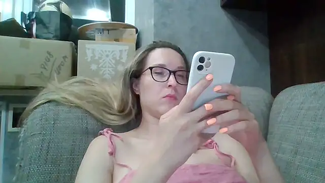 Snapshot of Jugira chatting on 10, 7, 2026 Jugira online show from 10, 7, 2026