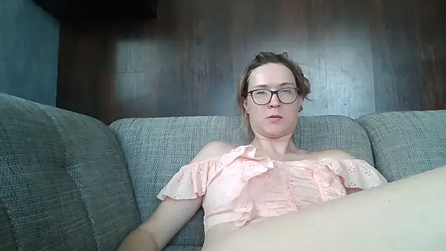 Snapshot of Jugira chatting on 4, 7, 2026 Jugira online show from 4, 7, 2026