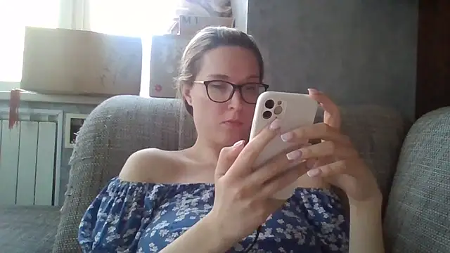 Snapshot of Jugira chatting on 9, 6, 2026 Jugira online show from 9, 6, 2026