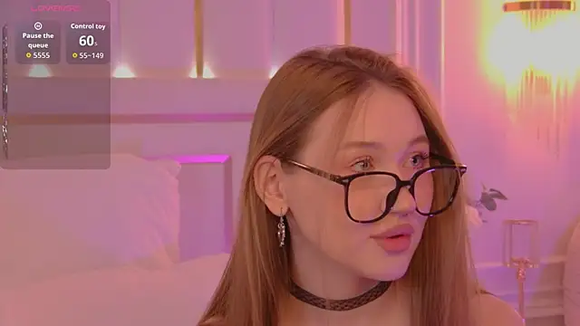 NancySmitts online show from 25, 10, 2025