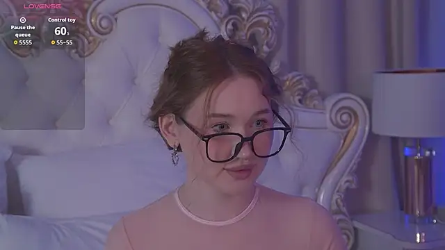 NancySmitts online show from 26, 9, 2025