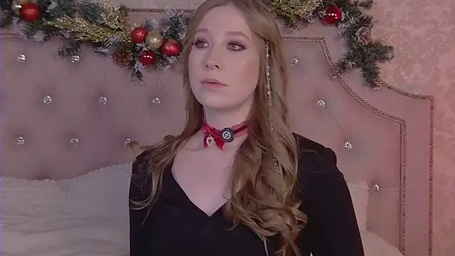 MiaEuphoria  online show from 23, 12, 2025