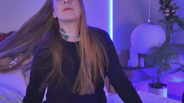 MiaEuphoria  online show from 16, 12, 2025