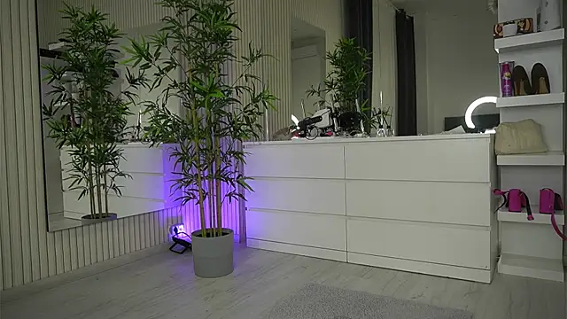 EmmaBlanco online show from 1, 4, 2026