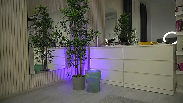 EmmaBlanco online show from 30, 3, 2026