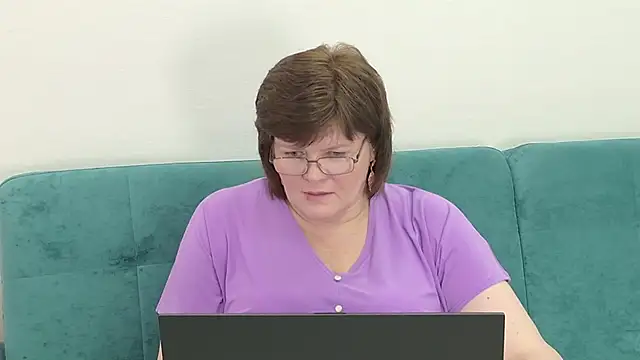 Snapshot of Sandra_Sunrise chatting on 11, 11, 2025 Sandra Sunrise online show from 11, 11, 2025