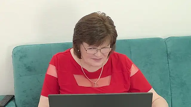 Snapshot of Sandra_Sunrise chatting on 13, 10, 2025 Sandra Sunrise online show from 13, 10, 2025