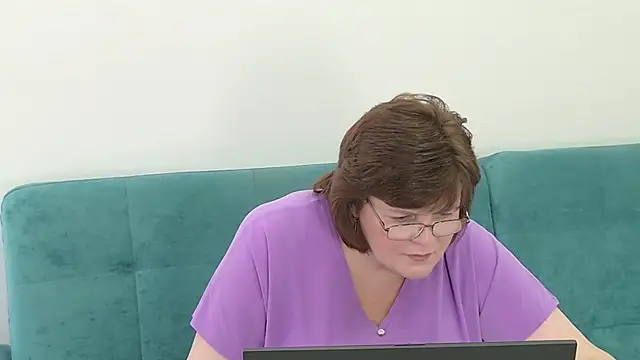 Snapshot of Sandra_Sunrise chatting on 15, 11, 2025 Sandra Sunrise online show from 15, 11, 2025