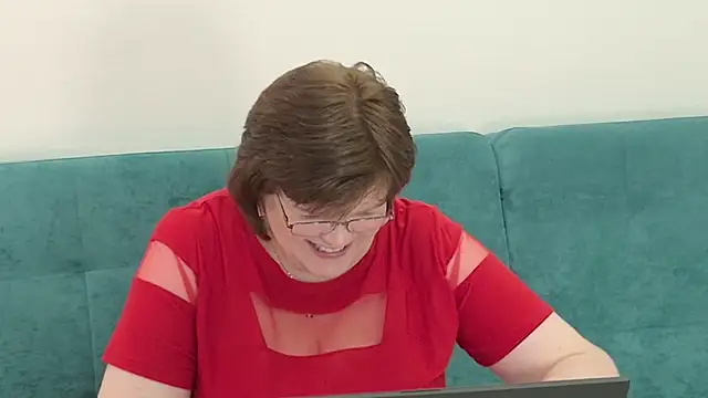 Snapshot of Sandra_Sunrise chatting on 19, 10, 2025 Sandra Sunrise online show from 19, 10, 2025