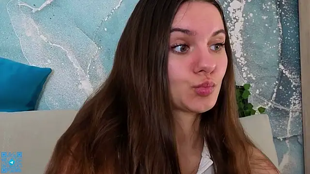 Snapshot of chloemilka chatting on 11, 6, 2026 chloemilka online show from 11, 6, 2026