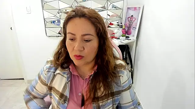 camixxx m online show from 18, 3, 2026