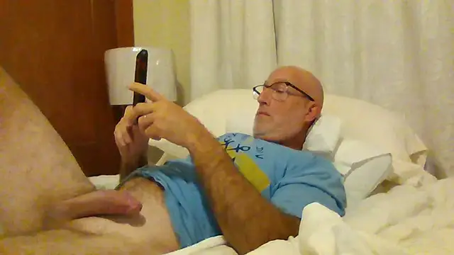 wolfi867 online show from 14, 10, 2025