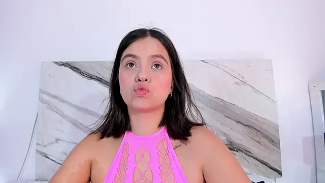 thamiina  online show from 28, 10, 2025