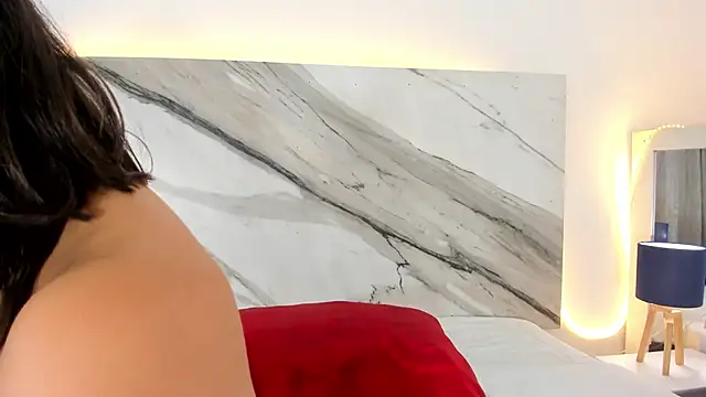 thamiina  online show from 1, 12, 2025