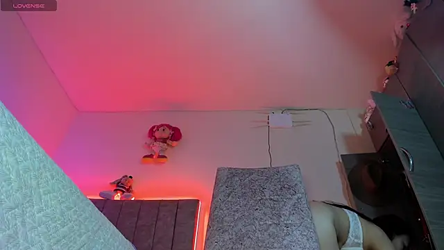 hot Dariana pantyhose online show from 4, 4, 2026