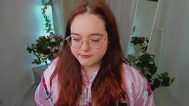 Neko Moor online show from 12, 9, 2025