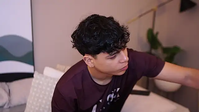 Ethan occonor online show from 8, 10, 2025