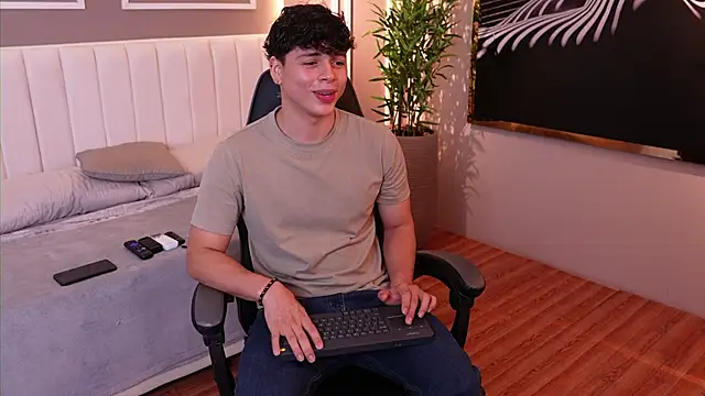 Ethan occonor online show from 24, 10, 2025