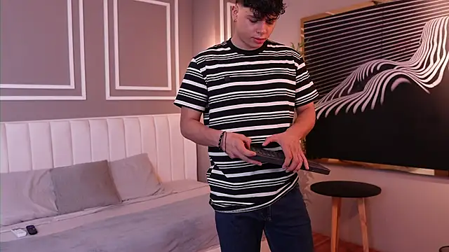 Ethan occonor online show from 29, 10, 2025