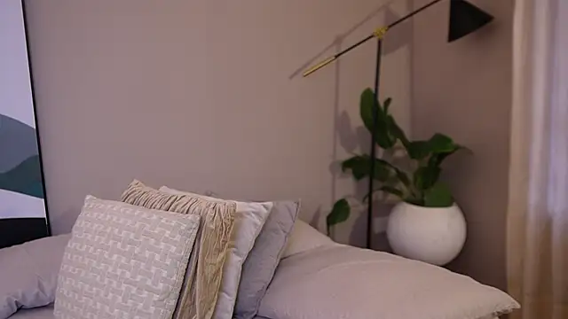 Ethan occonor online show from 10, 10, 2025