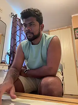 Snapshot of CrazyShashank chatting on 21, 12, 2025 CrazyShashank online show from 21, 12, 2025