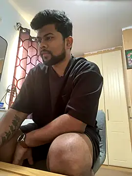 Snapshot of CrazyShashank chatting on 25, 11, 2025 CrazyShashank online show from 25, 11, 2025