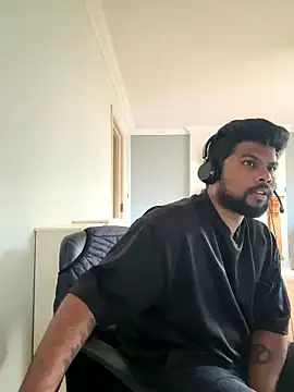 Snapshot of CrazyShashank chatting on 7, 1, 2026 CrazyShashank online show from 7, 1, 2026