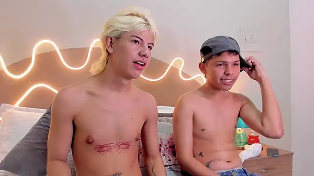 Snapshot of Enrrixxx_ chatting on 17, 10, 2025 Enrrixxx online show from 17, 10, 2025